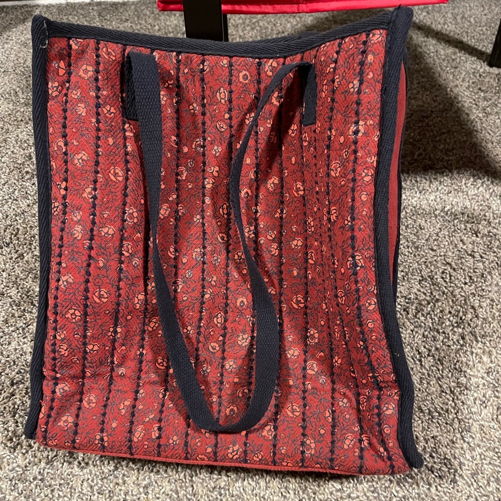 💚 3/$15 Universal Thread Padded Tote